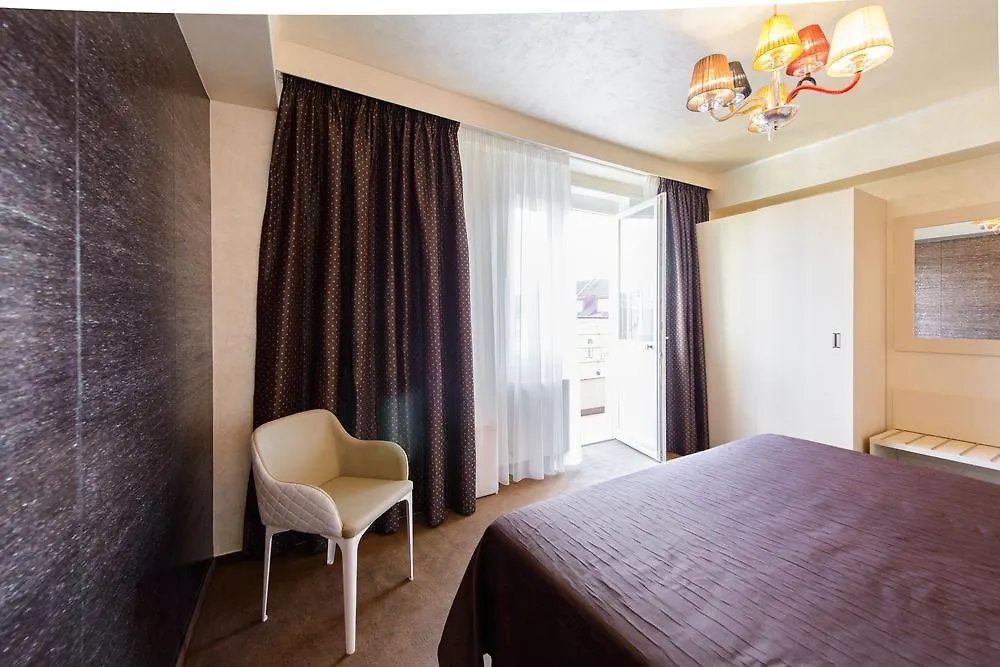 Mysterius Hotel Carnival Prag 3*,