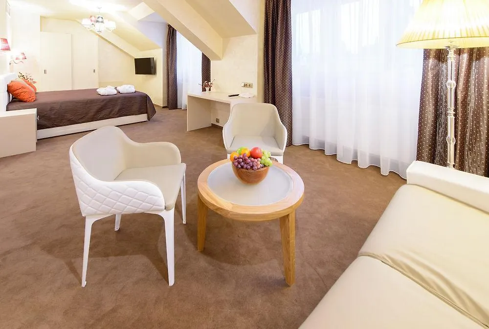 Mysterius Hotel Carnival Prag