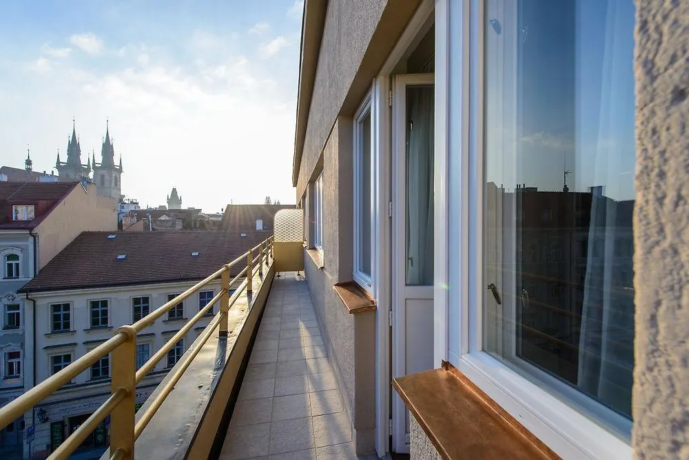 Mysterius Hotel Carnival Prague 3*,